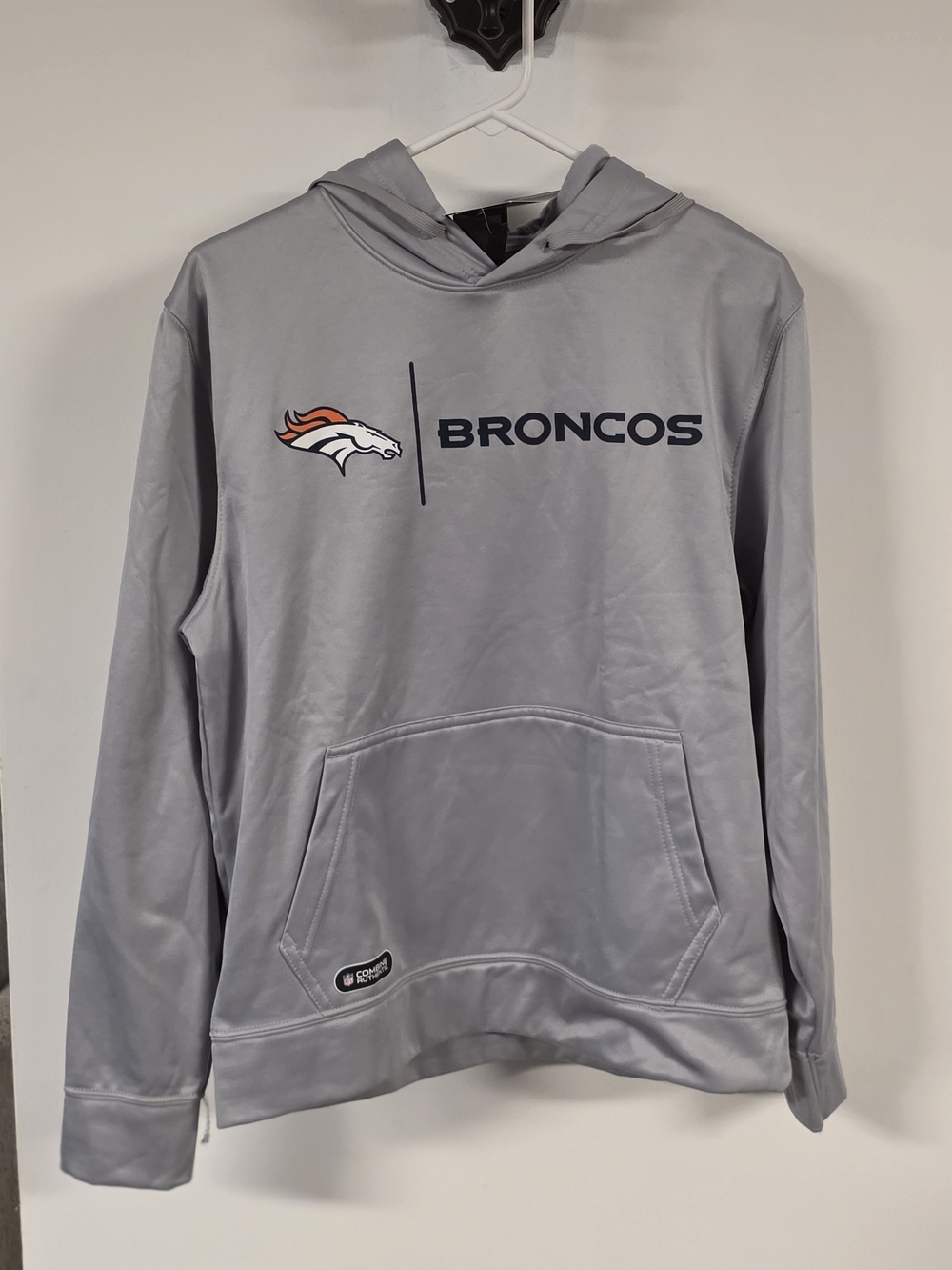 Denver Broncos Gray Pullover Hoodie with Team Logo